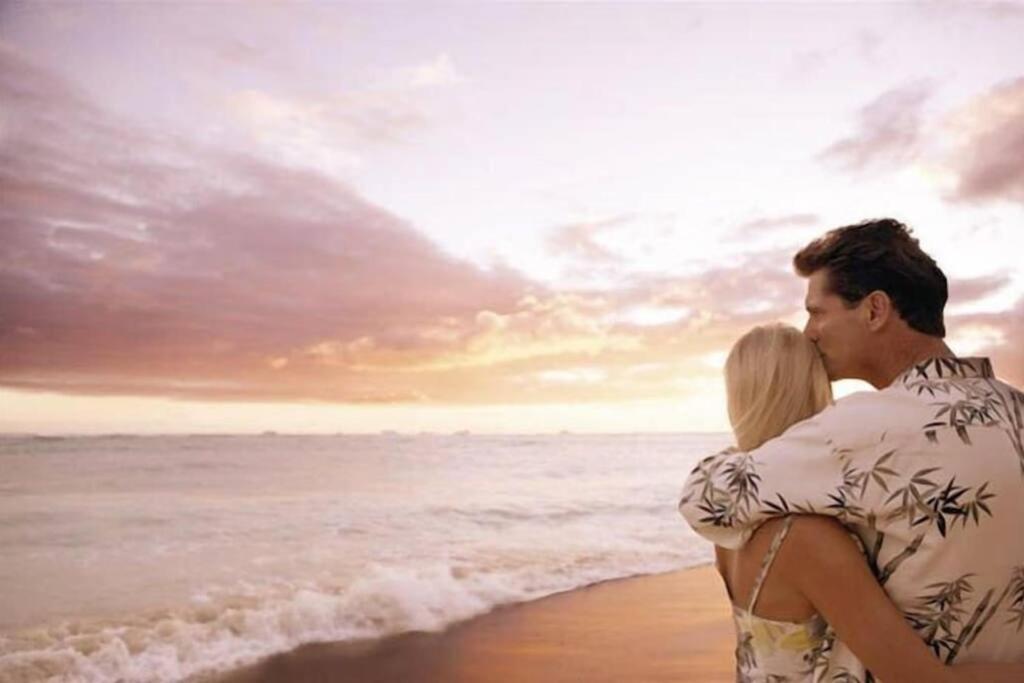 Brooks Vacations 4 Star Wyndham 1803 Waikiki *